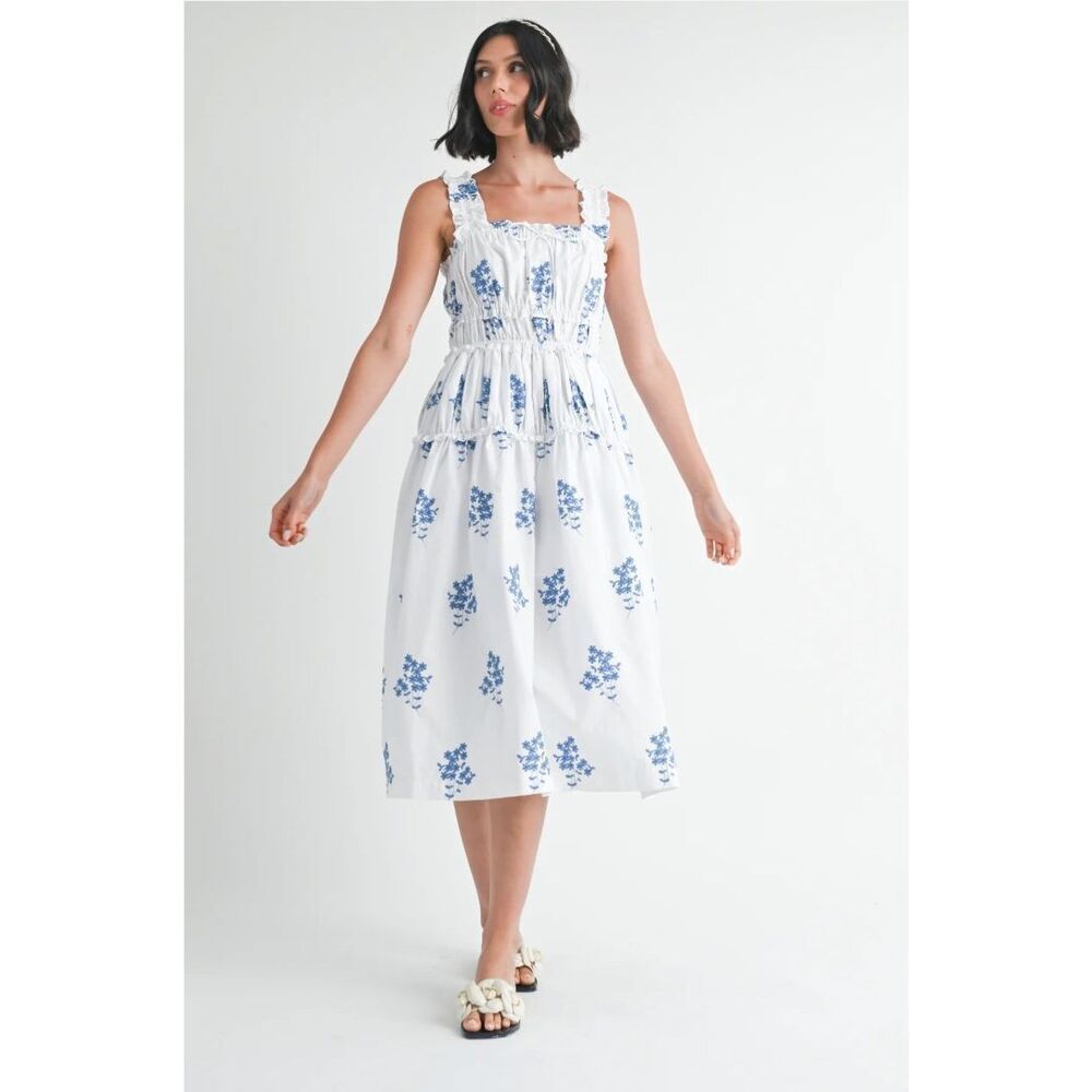 Jacquie the Label Daelyn Embroidered Flare Midi Dress Brunch Summer size S NWT
